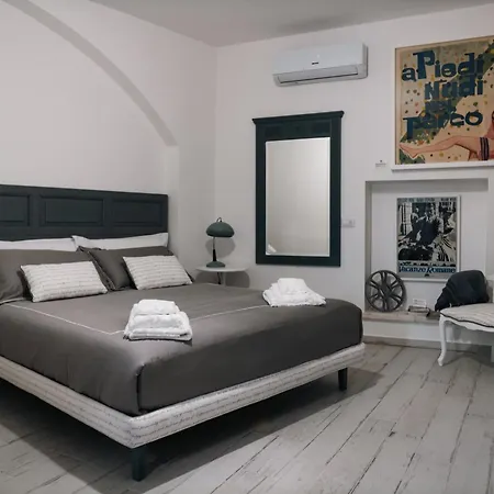 Opera Prima And Apartment *