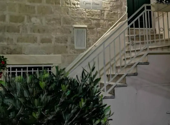 Opera Prima And Appartamento Altamura